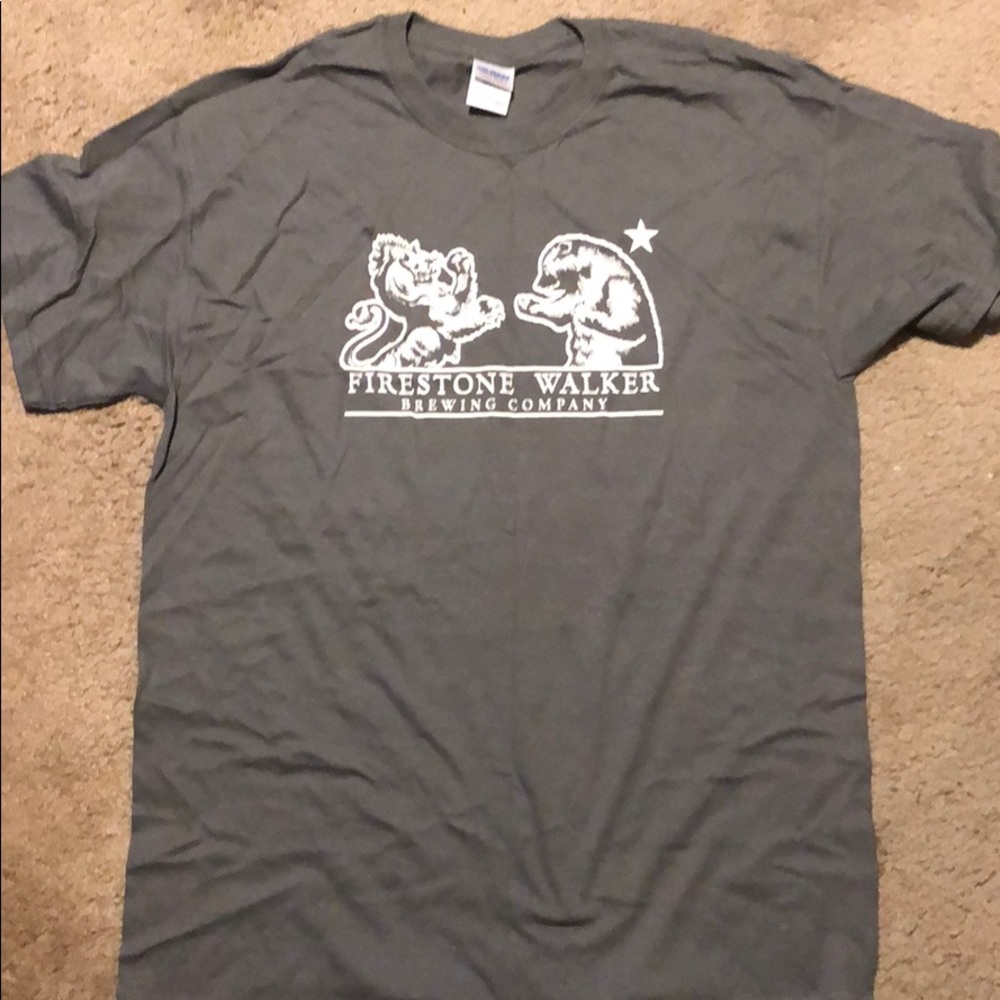 Men’s L t-shirt brewery graphic